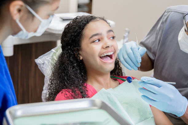 Best Emergency Tooth Extraction  in Leland Grove, IL